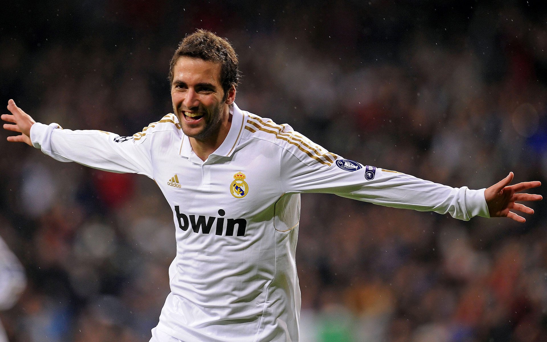 “意甲追分激战正酣，冠军悬念仍未揭晓”，意甲经典比赛